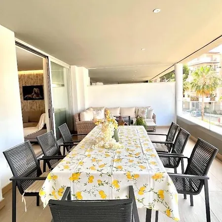 Apartment Coastal Living At Royal Banus Marbella